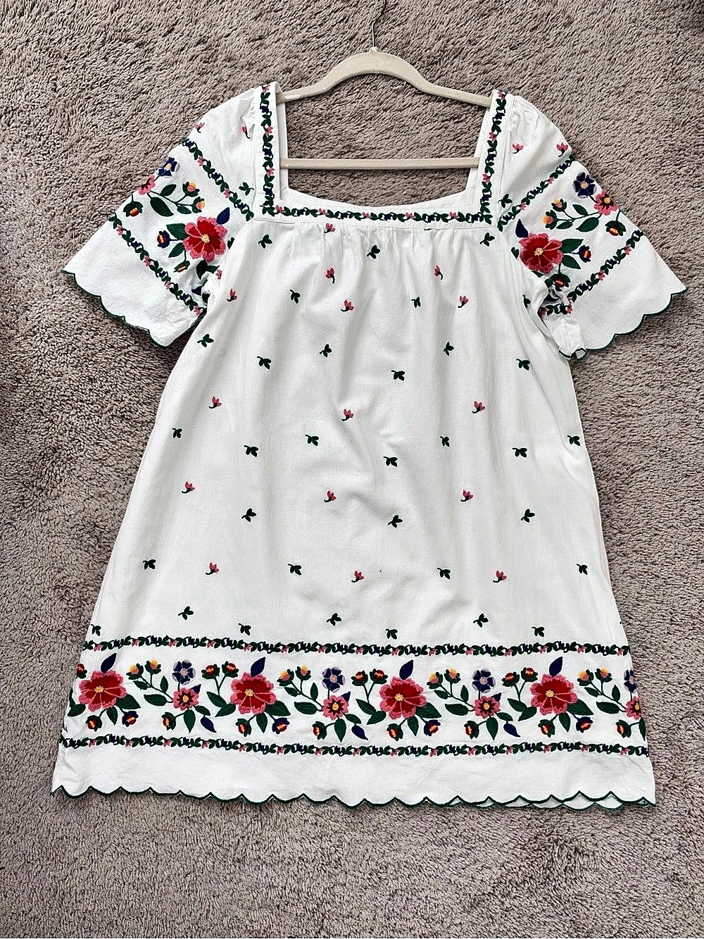 Sézane Floral Embroidered Blouse in White Size 36 Like New